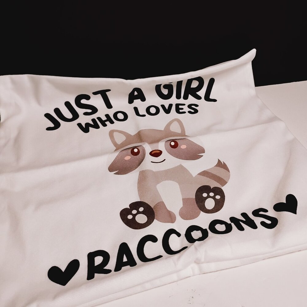 KEUSPI 18x18 Pillow Cover 'Just A Girl Who Loves Racoons' (No Pillow/Stuffing)